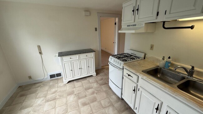 Interior Photo - 193 South Main St.