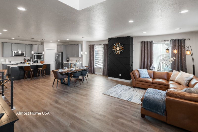 Building Photo - 572 Lewski Ln