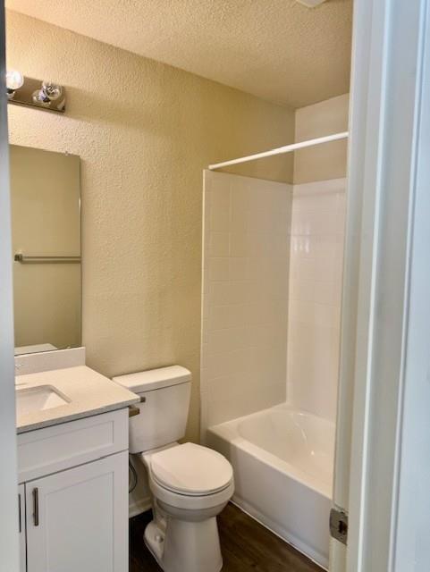 Building Photo - 1405 Oakmeadows Cove