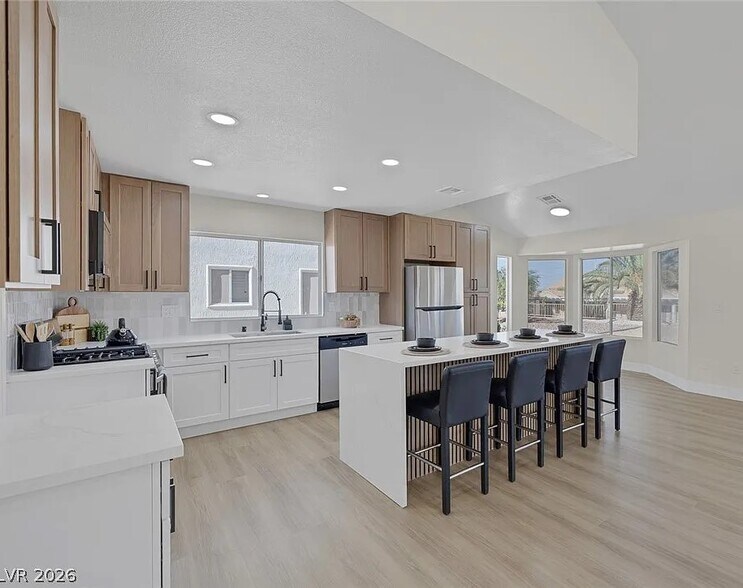 Building Photo - 3100 Angelica Ct