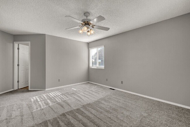 Building Photo - 8720 Massey Cir
