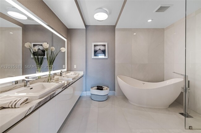 Building Photo - 330 Sunny Isles Blvd