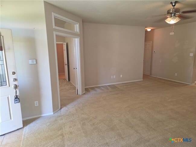 Building Photo - 10025 Birch Tree Dr
