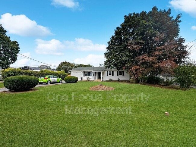 Primary Photo - 230 Hospital Dr