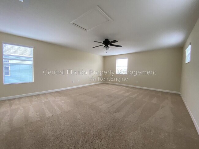 Building Photo - 6119 Waterside Island Ln