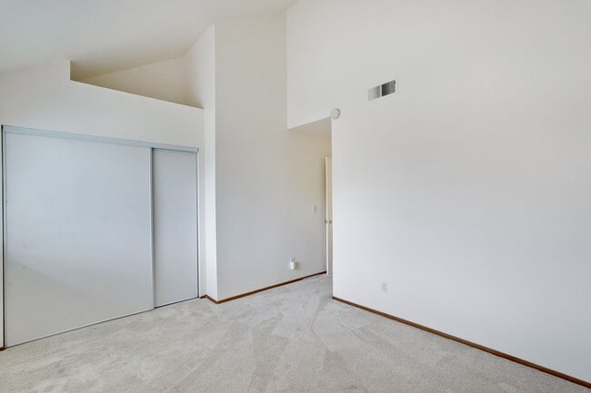Building Photo - Hidden Silicon Valley Oasis! 2BR/2.5BA Townhome with TWO Private Patios, 2 Dedicated Parking Spac...