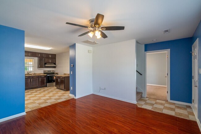 Building Photo - 1053 Brianna Way