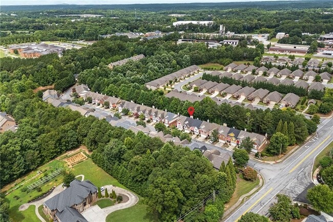 Building Photo - 386 Creek Manor Way