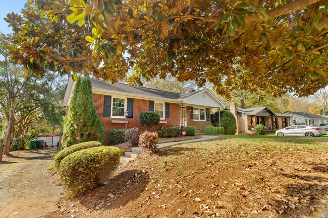 Building Photo - 1532 Starbrook Dr