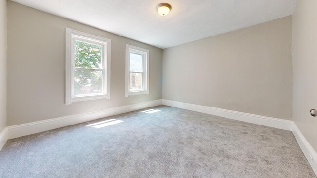 Building Photo - 3224 Walton Ave