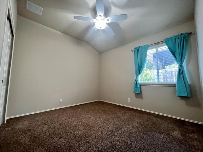 Building Photo - 309 Riverine Way