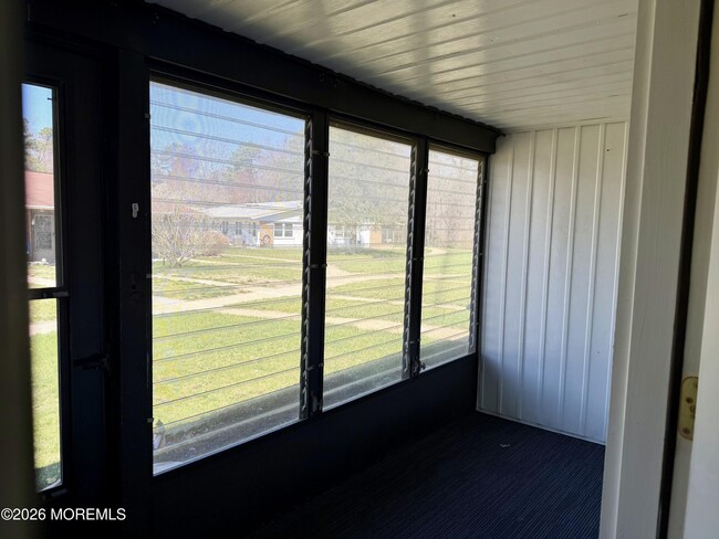 Building Photo - 20 Yorkshire Ct