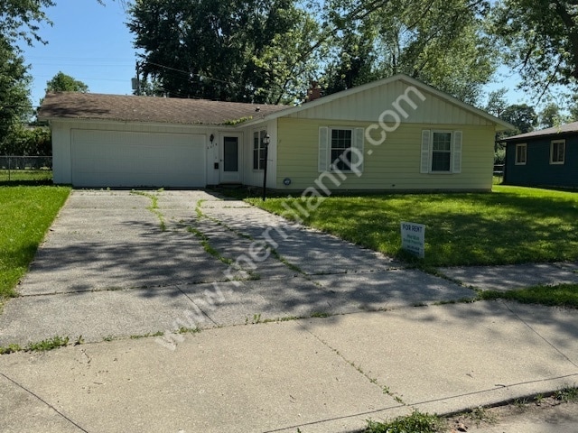 Primary Photo - 2219 Drake Dr
