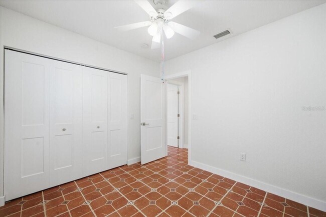 Building Photo - 7527 Hatteras Dr