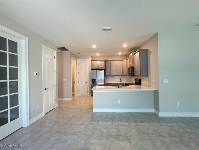 Building Photo - 926 Enbrook Lp