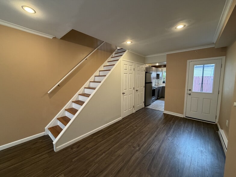 dining room with entrance to basement and closet - 2230 Ritter St