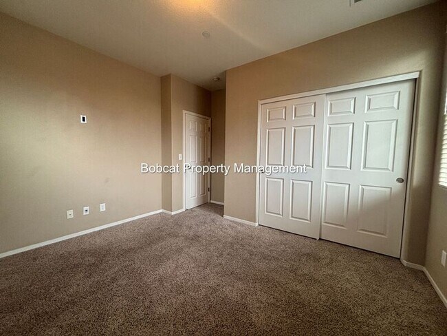 Building Photo - 1291 Toscana Way