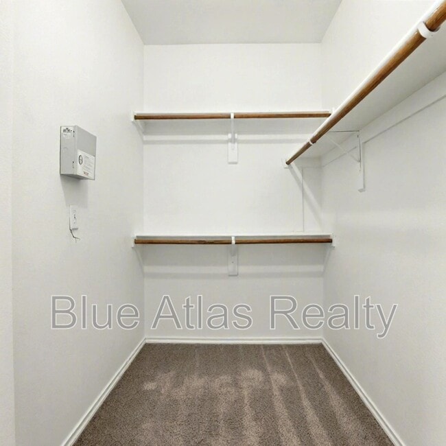 Building Photo - 6120 Amberjack Trail