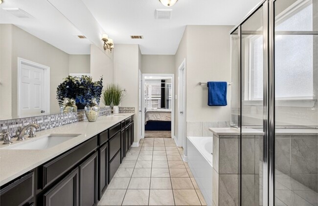 Building Photo - 9411 Isabel Bay Ln