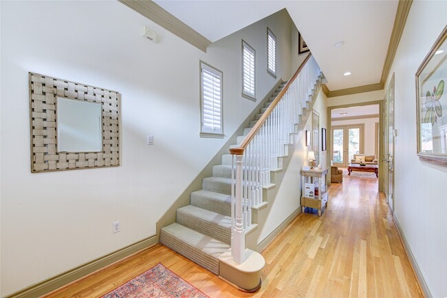 Building Photo - 6811 Staffordshire Blvd