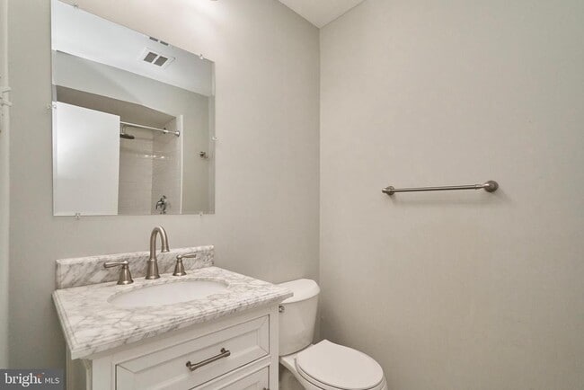 Building Photo - 8076 St Annes Ct
