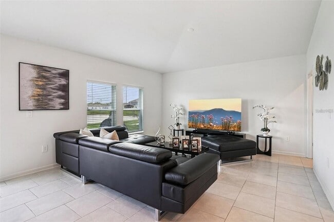 Building Photo - 4834 Edensbridge Ln