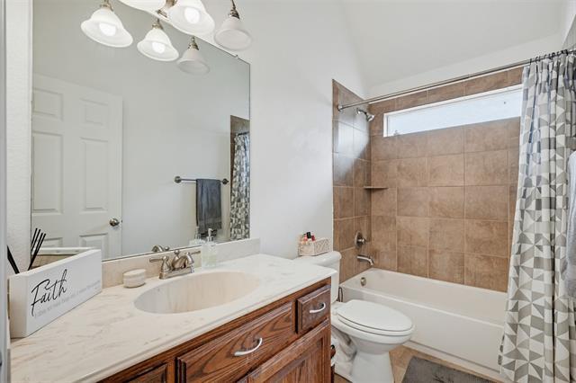 Building Photo - 2504 Maple Stream Dr