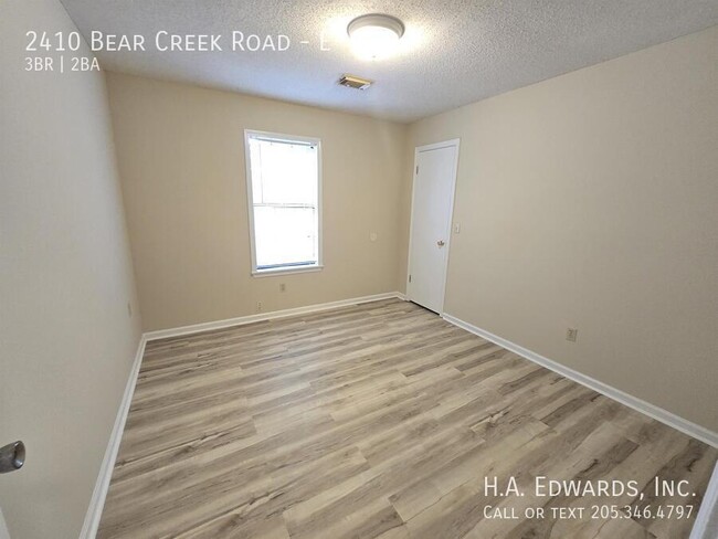 Building Photo - 2410 Bear Creek Rd