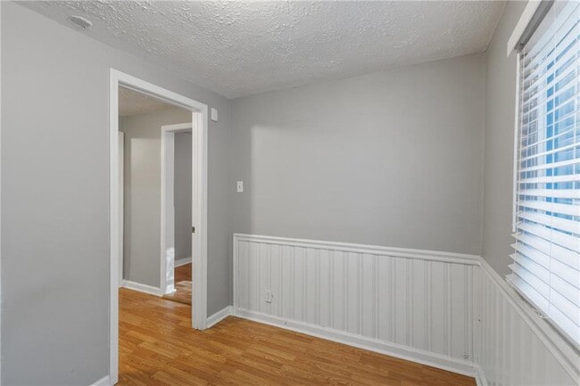 Building Photo - 562 Patillo Rd