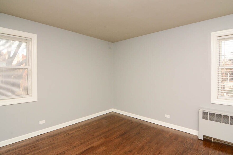 Building Photo - 7435 N Winchester Ave