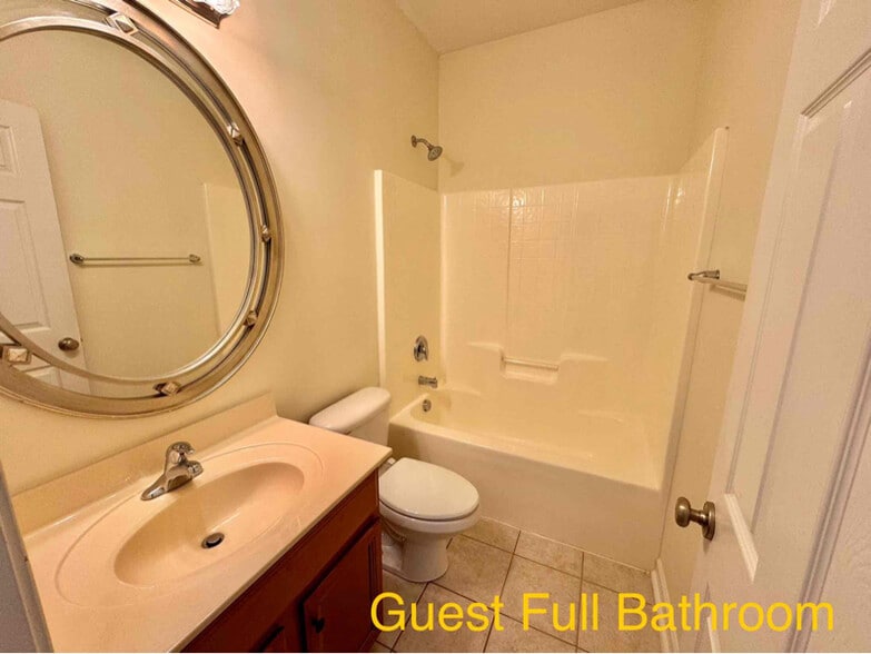 Building Photo - 11900 CHIANTI Dr