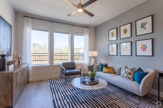 1 BR, 1 BA - 709 SF - Live at Memorial