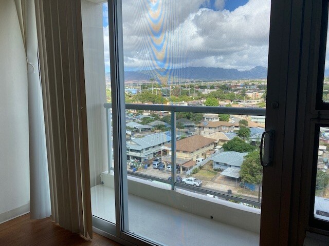 Building Photo - 94-979-979 Kau'Olu Pl