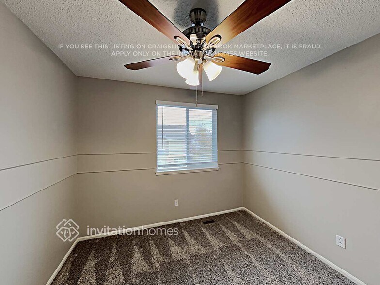 Building Photo - 12032 Monaco Dr