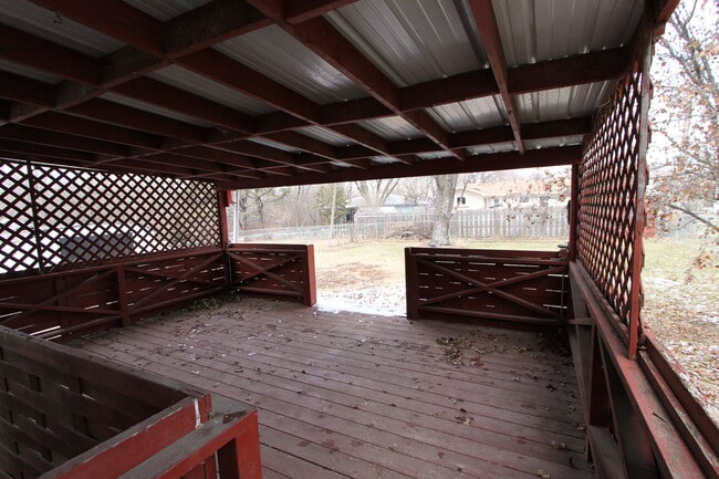 Building Photo - Beautiful 3 BD Home Available Soon!