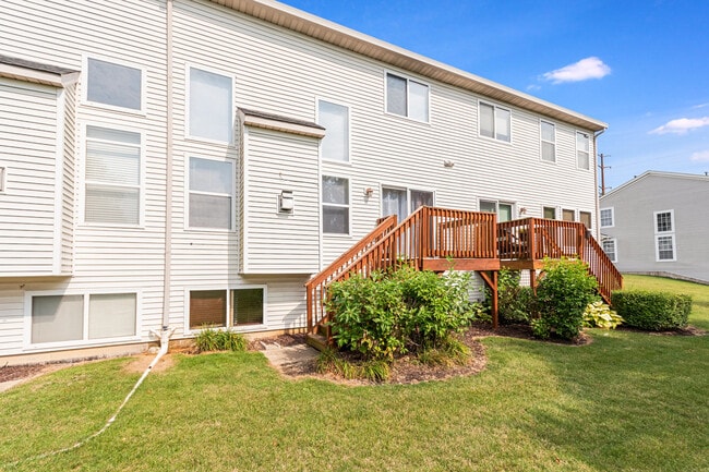 Building Photo - 182 Malibu Dr