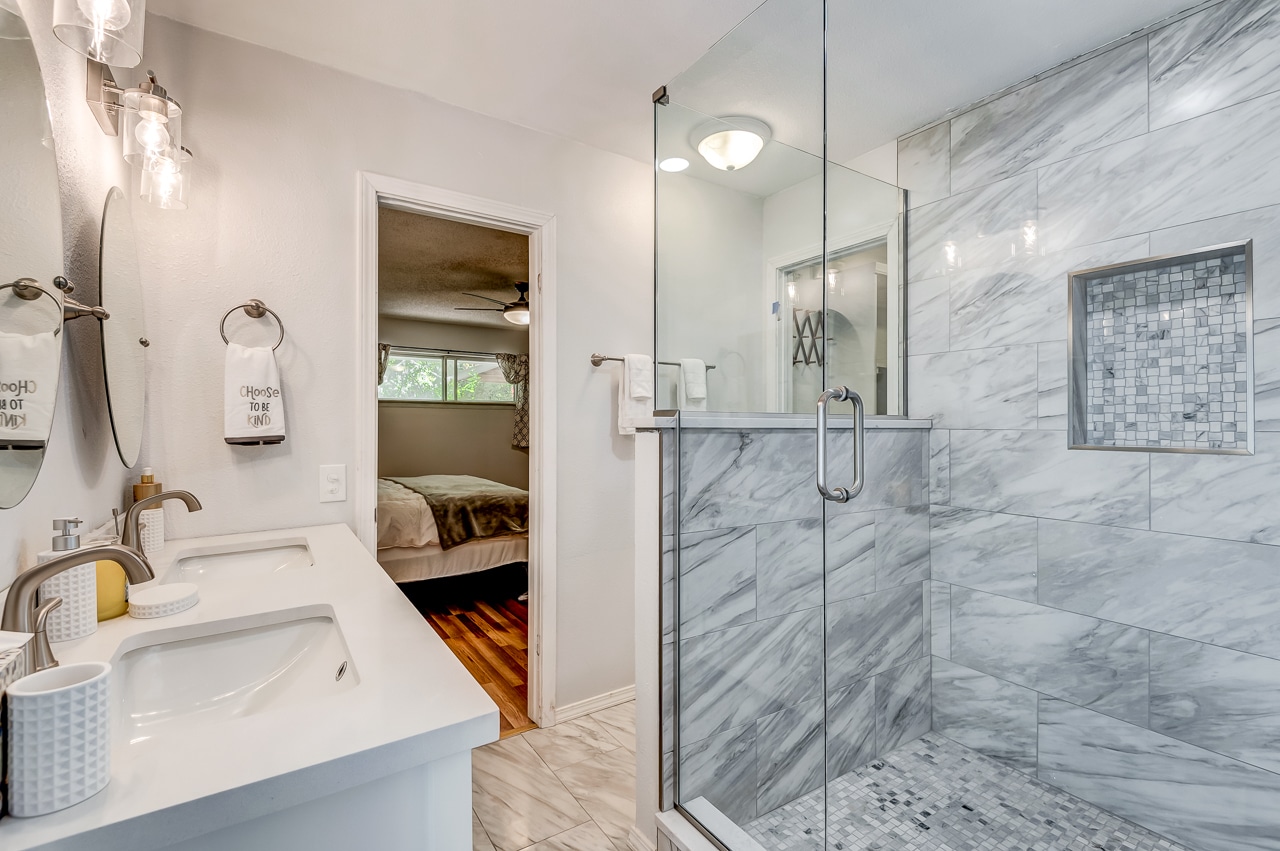 Building Photo - 705 N Dryden Cir