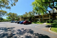 Building Photo - 316 Meadows Cir