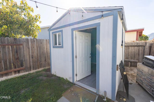 Building Photo - 336 Nueve Ct