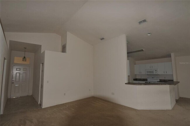 Building Photo - 4930 NW 20th Dr