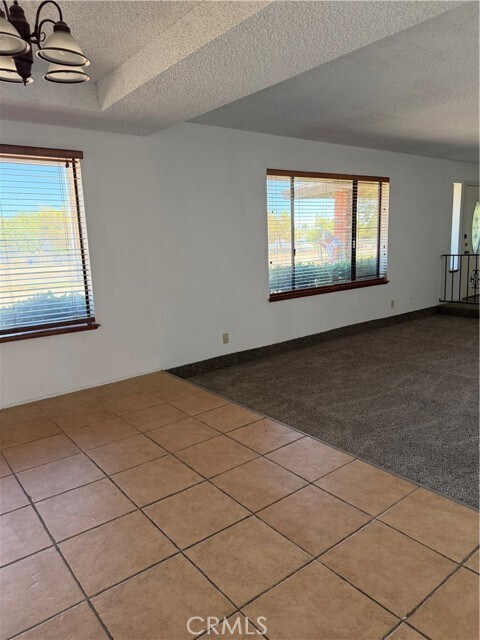 Building Photo - 13535 Mesquite St