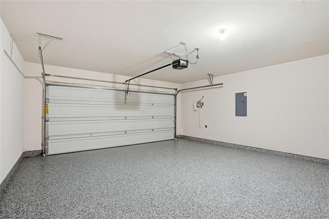 Building Photo - 812 Indigo Rd