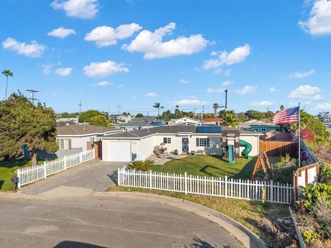 Building Photo - 509 Sunset Dr