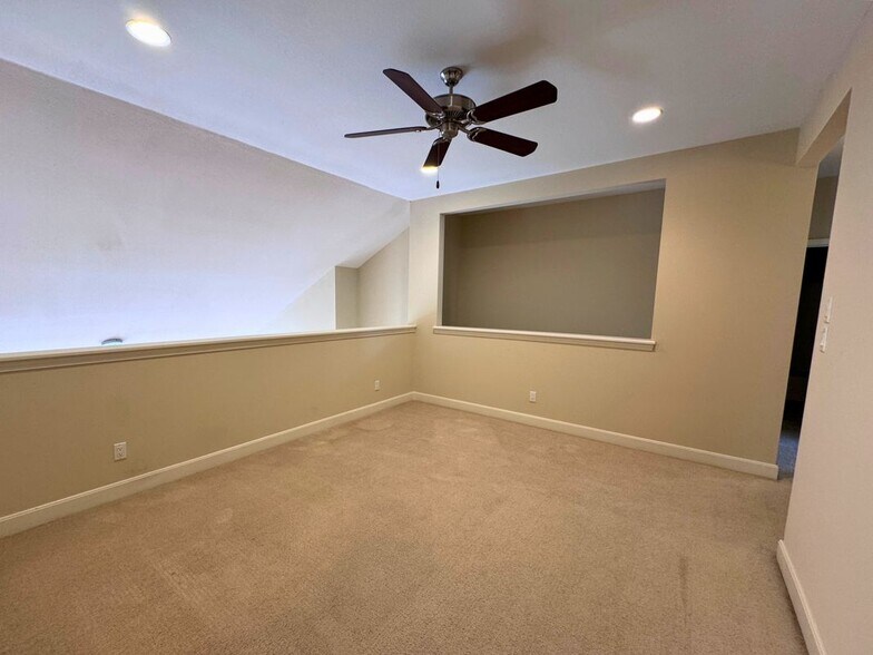 Building Photo - 2416 Boulder Springs Dr