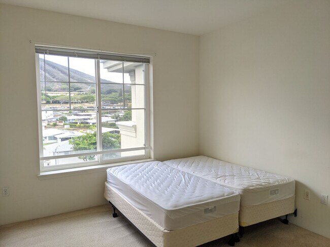 Building Photo - 1604