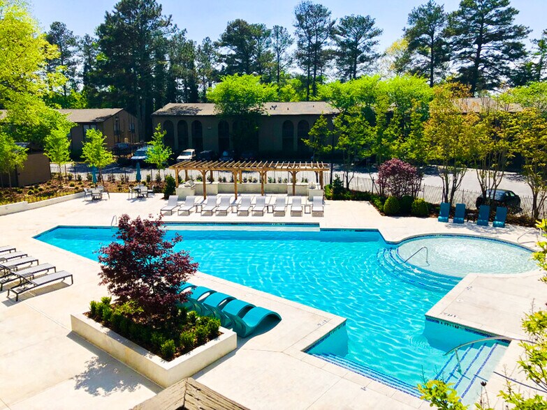 The Villas of East Cobb Apartments 1049 Powers Ferry Rd Marietta GA 30067 Apartment Finder