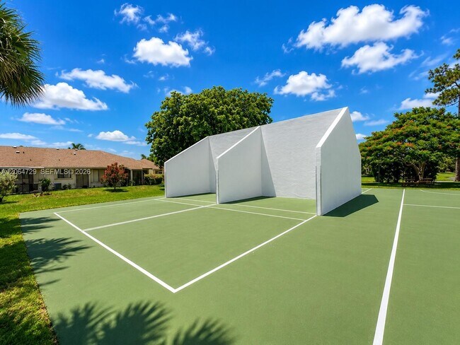 Building Photo - 9554 Biscayne Park Ct