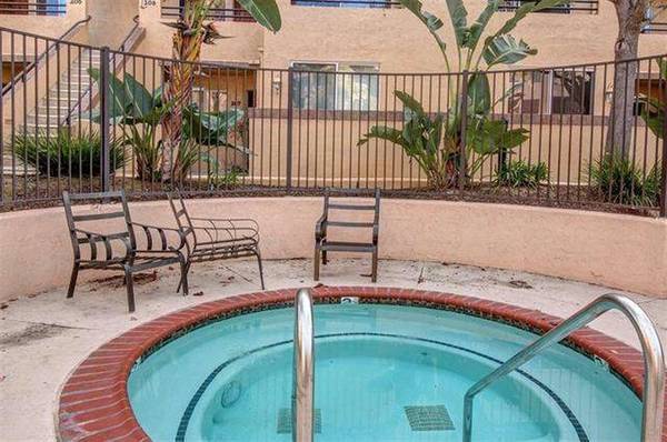 Building Photo - 3955 Nobel Dr