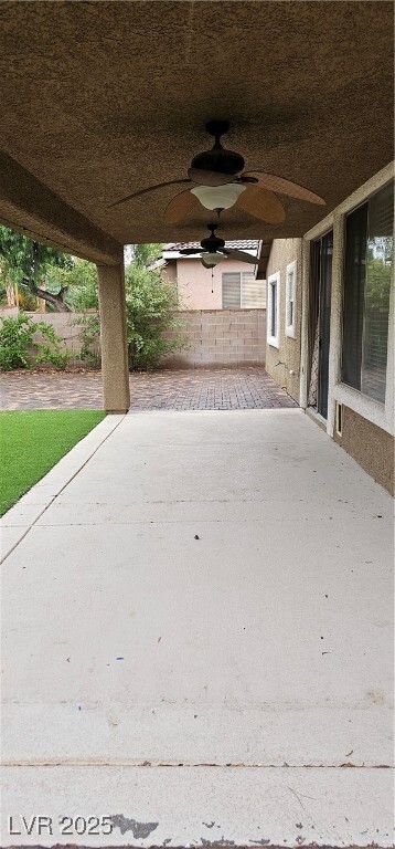 Building Photo - 10618 Bonnyhill St