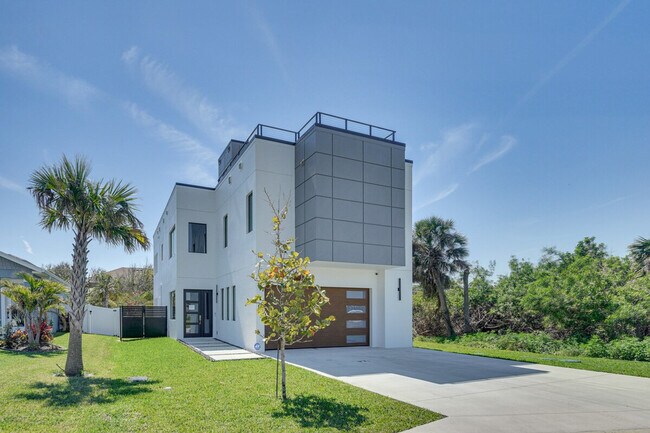 Building Photo - 118 Via Madrid Dr